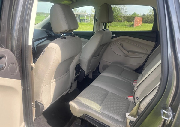 Ford Kuga cena 57900 przebieg: 98000, rok produkcji 2017 z Jarocin małe 137